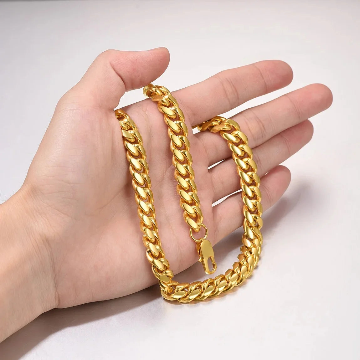 Mens Chains Cuban Link Necklaces 28 Inch 18K Gold Plated Neck Chain Mens Gifts for Dad